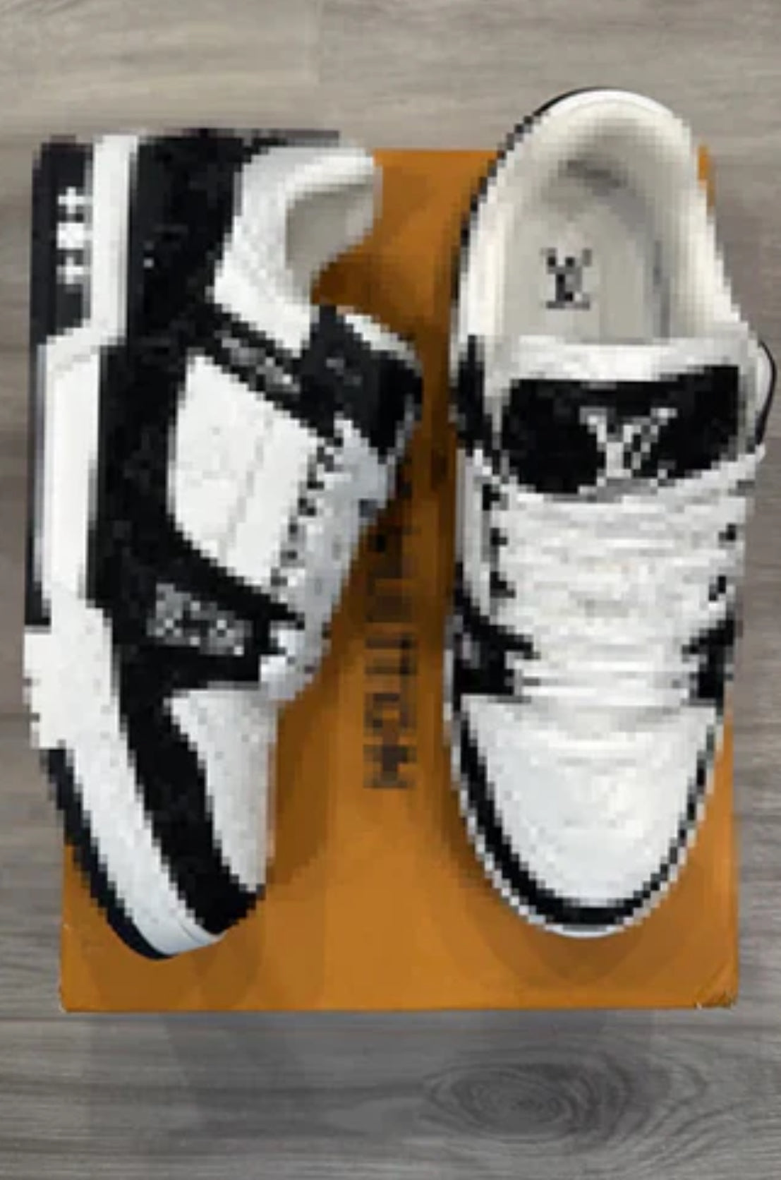 Trainer (White)